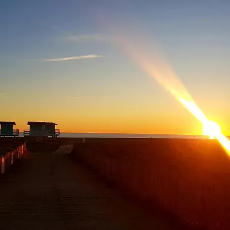 Nuit Insolite Botel Le Barcarès